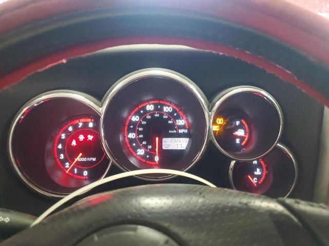 2T1KR32E98C691720 - 2008 TOYOTA COROLLA MA XR RED photo 9