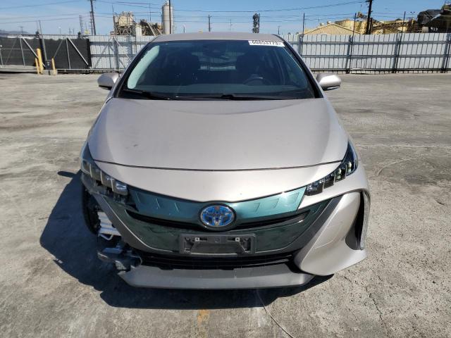 JTDKARFP7K3115680 - 2019 TOYOTA PRIUS PRIM 棕色 照片 5