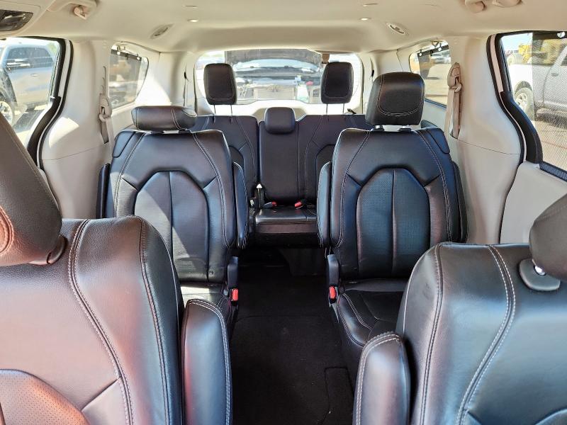 2C4RC1BG8NR125999 - 2022 CHRYSLER PACIFICA TOURING L WHITE photo 10