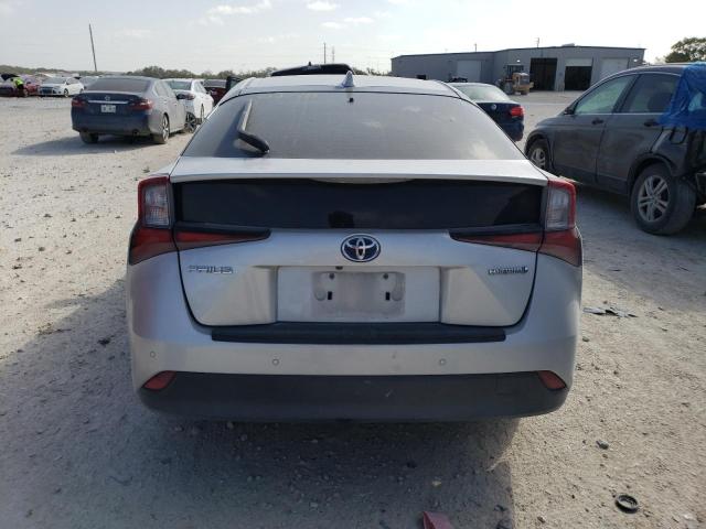 JTDKARFU5L3114230 - 2020 TOYOTA PRIUS L SILVER photo 6