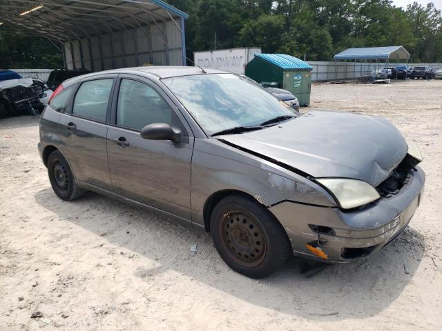 3FAHP37N15R137561 - 2005 FORD FOCUS ZX5 GRAY photo 4