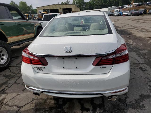 1HGCR3F86GA014590 - 2016 HONDA ACCORD EXL WHITE photo 6