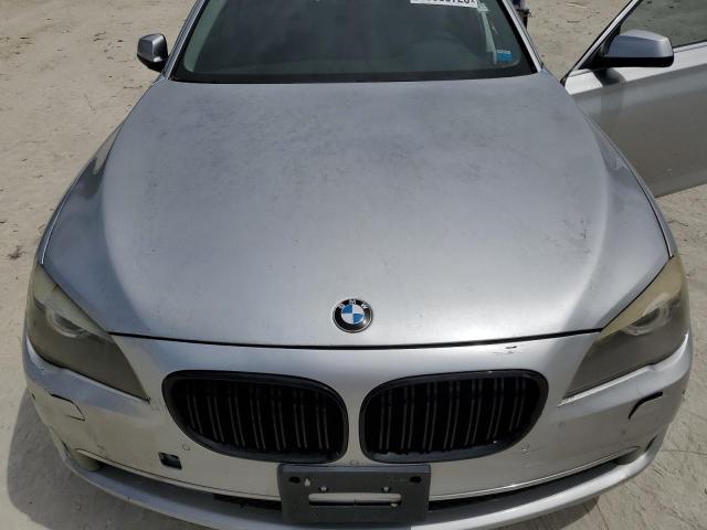 WBAKC8C56AC431123 - 2018 BMW 750 LI XDRIVE SILVER photo 11