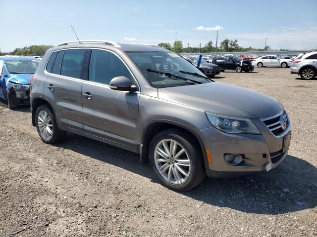 WVGBV7AX9BW513466 - 2011 VOLKSWAGEN TIGUAN S GRAY photo 4