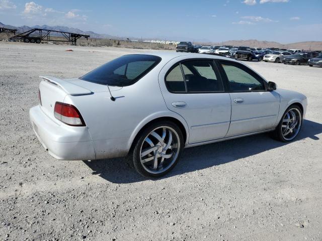 JN1CA21D5VT858497 - 1997 NISSAN MAXIMA GLE WHITE photo 3