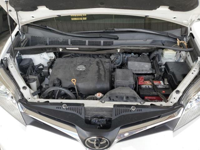 5TDKZ3DC7KS966463 - 2019 TOYOTA SIENNA LE WHITE photo 12