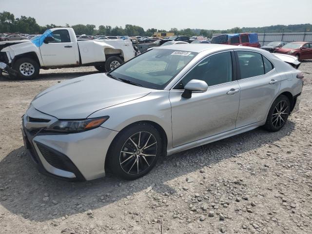 4T1G11AK4NU051143 - 2022 TOYOTA CAMRY SE SILVER photo 1