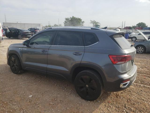 3VVSX7B26NM096198 - 2022 VOLKSWAGEN TAOS SE GRAY photo 2