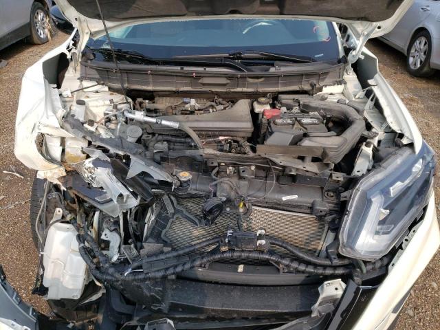 5N1AT2MV6JC726566 - 2018 NISSAN ROGUE S WHITE photo 11