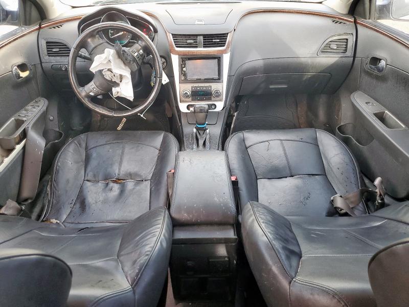 1G1ZE5E04AF319990 - 2010 CHEVROLET MALIBU LTZ 银色 照片 8