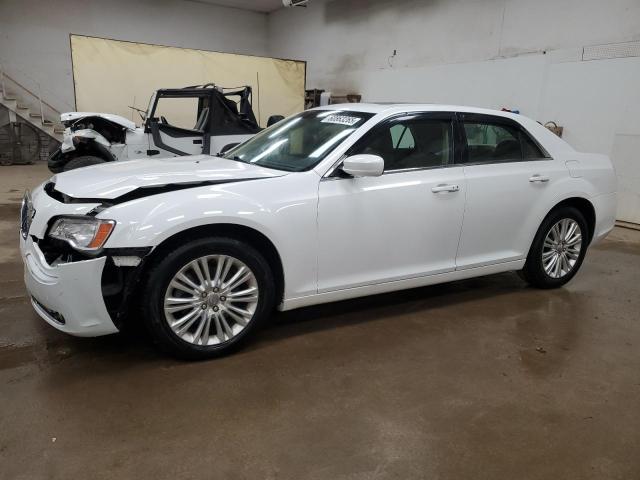 2013 CHRYSLER 300, 