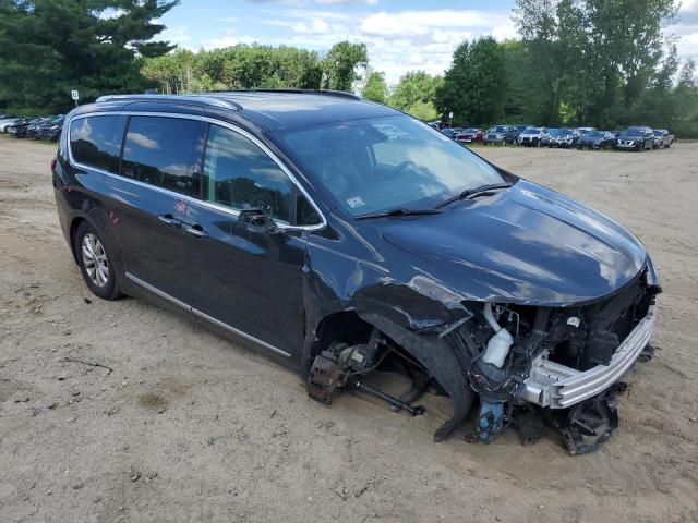 2C4RC1EG2JR132565 - 2018 CHRYSLER PACIFICA TOURING L PLUS BLACK photo 4