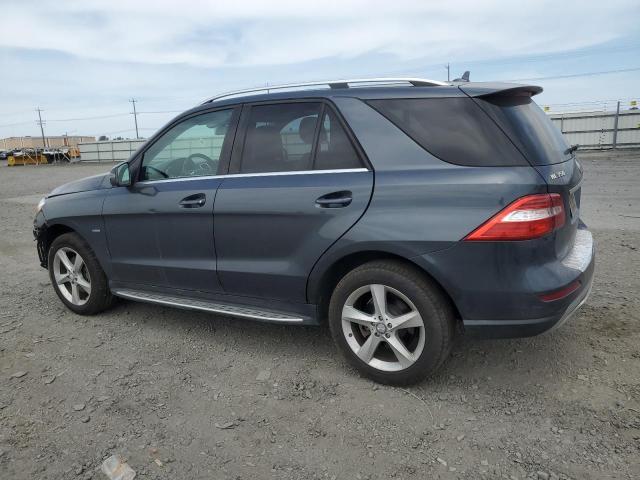 4JGDA5HB6CA027246 - 2012 MERCEDES-BENZ ML 350 4MATIC GRAY photo 2