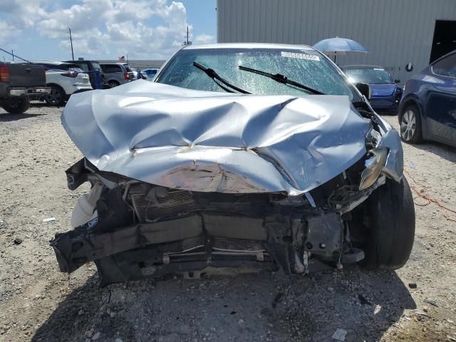 4T1BF1FK9HU288090 - 2017 TOYOTA CAMRY LE SILVER photo 5