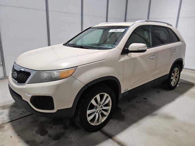 2011 KIA SORENTO BASE, null
