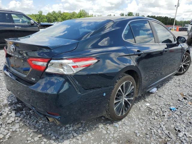 4T1B11HKXJU545713 - 2018 TOYOTA CAMRY L BLUE photo 3