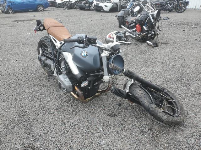 WB10J3300KZ794746 - 2019 BMW R NINE T SCRAMBLER BLUE photo 1