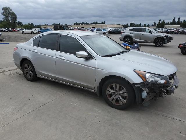 1HGCP2F46CA119329 - 2012 HONDA ACCORD LXP 银色 照片 4