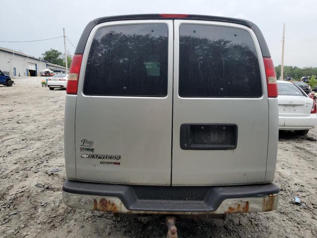 1GNUHCD45A1183777 - 2010 CHEVROLET EXPRESS G1 LT SILVER photo 6