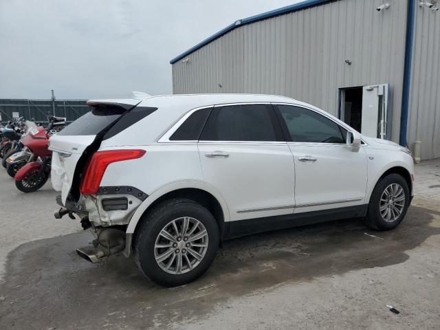 1GYKNBRS5HZ101255 - 2017 CADILLAC XT5 LUXURY WHITE photo 3