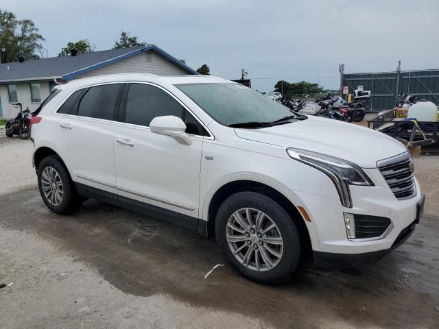 1GYKNBRS5HZ101255 - 2017 CADILLAC XT5 LUXURY WHITE photo 4