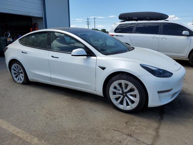 5YJ3E1EA9MF069038 - 2021 TESLA MODEL 3 WHITE photo 4