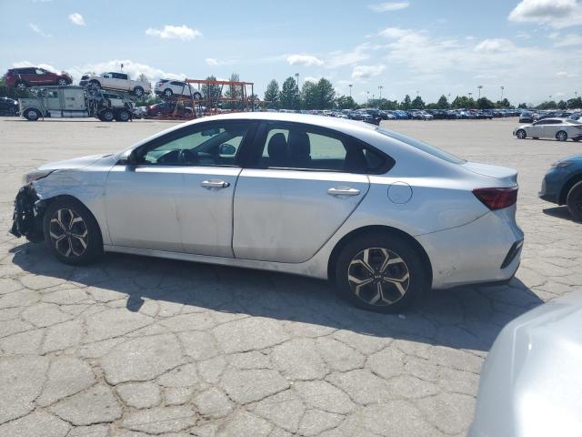 3KPF24AD1KE013900 - 2019 KIA FORTE FE 银色 照片 2