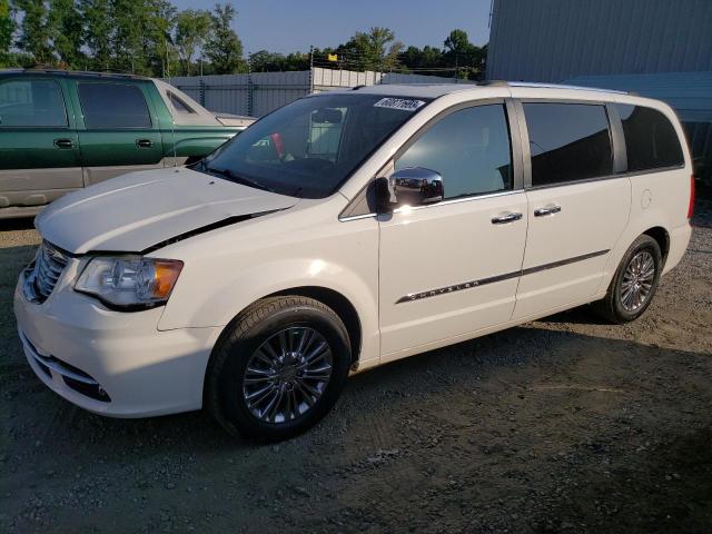 2A4RR6DG0BR612418 - 2011 CHRYSLER TOWN & COU LIMITED WHITE photo 1