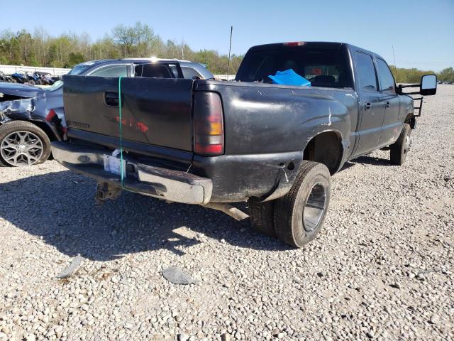 1GCJC33D96F252718 - 2006 CHEVROLET SILVERADO C3500 BLACK photo 4