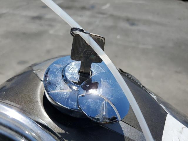 JH2RC44406M000432 - 2006 HONDA VT750 CDA 石墨色 照片 8