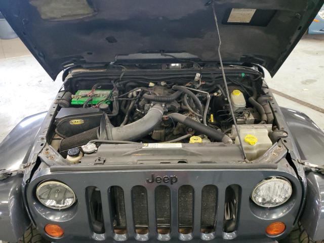 1J4GA59167L207712 - 2007 JEEP WRANGLER SAHARA GRAY photo 11