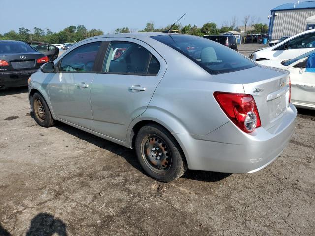 1G1JA5SH1D4155908 - 2013 CHEVROLET SONIC LS SILVER photo 2