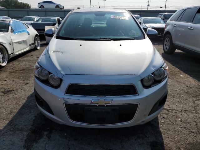 1G1JA5SH1D4155908 - 2013 CHEVROLET SONIC LS SILVER photo 5