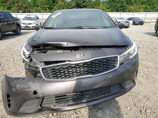 3KPFK4A70HE077509 - 2017 KIA FORTE LX BROWN photo 5