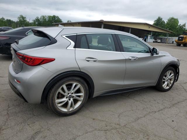 SJKCH5CPXHA033540 - 2017 INFINITI QX30 BASE SILVER photo 3