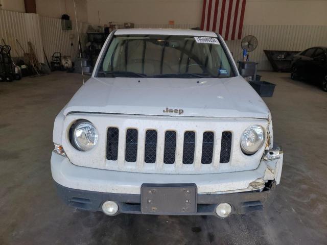 1C4NJPFB3FD178605 - 2015 JEEP PATRIOT LATITUDE WHITE photo 5