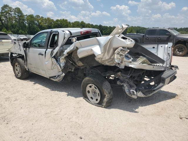 1GCHSBEA0J1308856 - 2018 CHEVROLET COLORADO SILVER photo 2