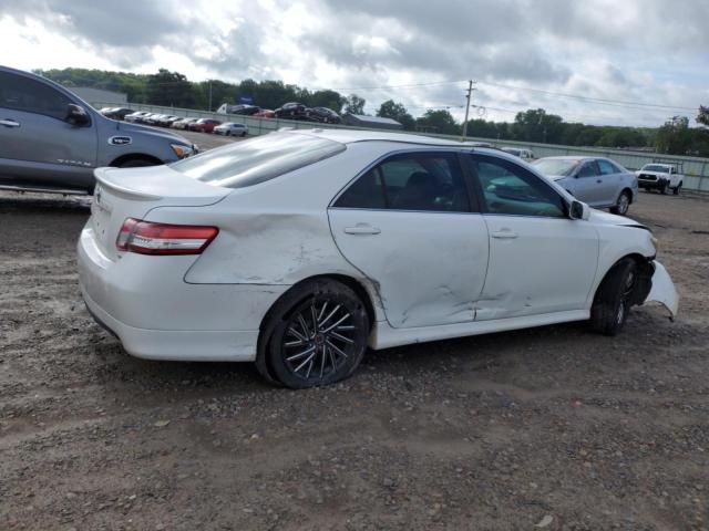 4T1BF3EK3BU768291 - 2011 TOYOTA CAMRY BASE WHITE photo 3
