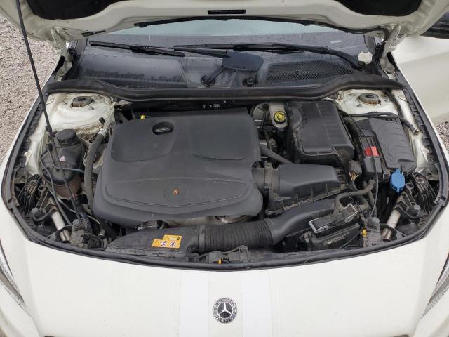 WDDSJ4GBXJN528725 - 2018 MERCEDES-BENZ CLA 250 4MATIC WHITE photo 11