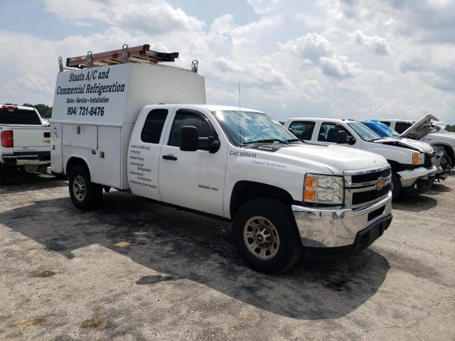 1GB5CZCG9BZ436827 - 2011 CHEVROLET SILVERADO C3500 WHITE photo 4