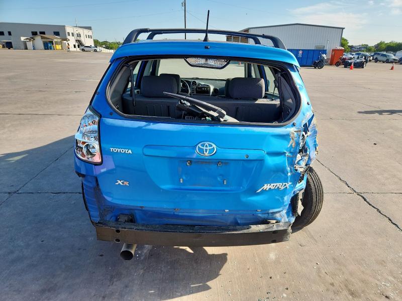 2T1KR32E08C714592 - 2008 TOYOTA MATRIX XR BLUE photo 6