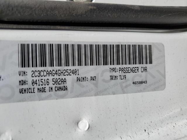 2C3CCAAG4GH252401 - 2016 CHRYSLER 300 LIMITED WHITE photo 12