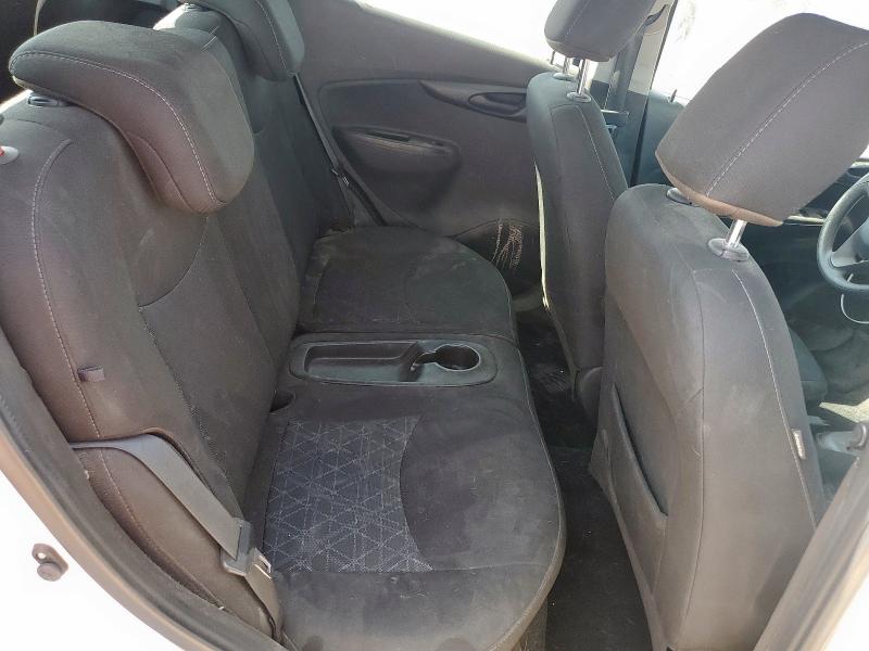 KL8CD6SA5LC427650 - 2020 CHEVROLET SPARK 1LT WHITE photo 10