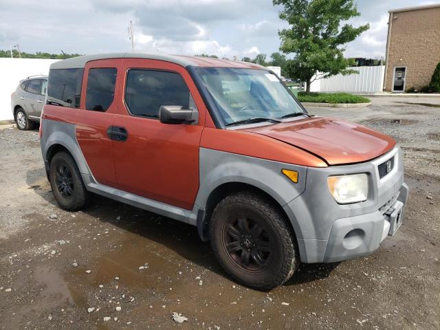 5J6YH18365L001900 - 2005 HONDA ELEMENT LX ORANGE photo 4