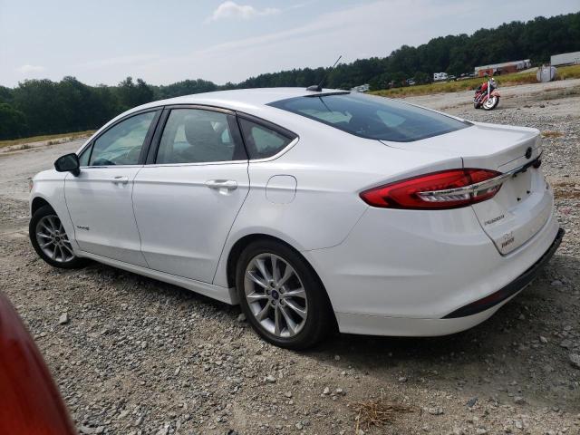 3FA6P0LU1HR358665 - 2017 FORD FUSION SE HYBRID WHITE photo 2