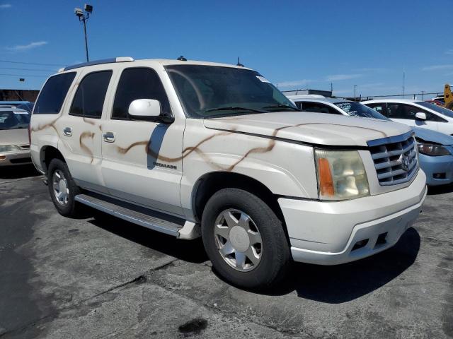 1GYEK63N93R164870 - 2003 CADILLAC ESCALADE LUXURY WHITE photo 4