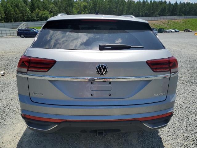 1V2JE2CA0NC228039 - 2022 VOLKSWAGEN ATLAS CROS SE SILVER photo 6