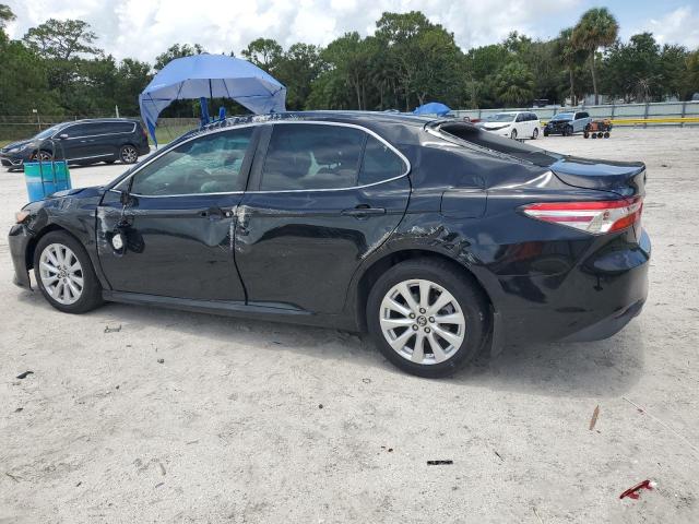 4T1B11HK7JU011679 - 2018 TOYOTA CAMRY L 黑色 照片 2