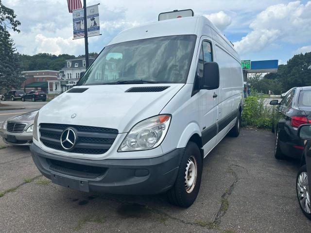 WD3PE8CB7C5670447 - 2012 MERCEDES-BENZ SPRINTER 2500 WHITE photo 2