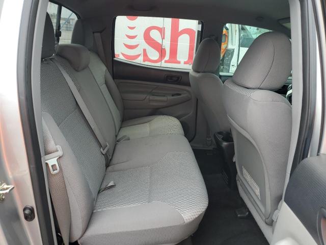 5TFJU4GN9FX082179 - 2015 TOYOTA TACOMA DOUBLE CAB PRERUNNER SILVER photo 10